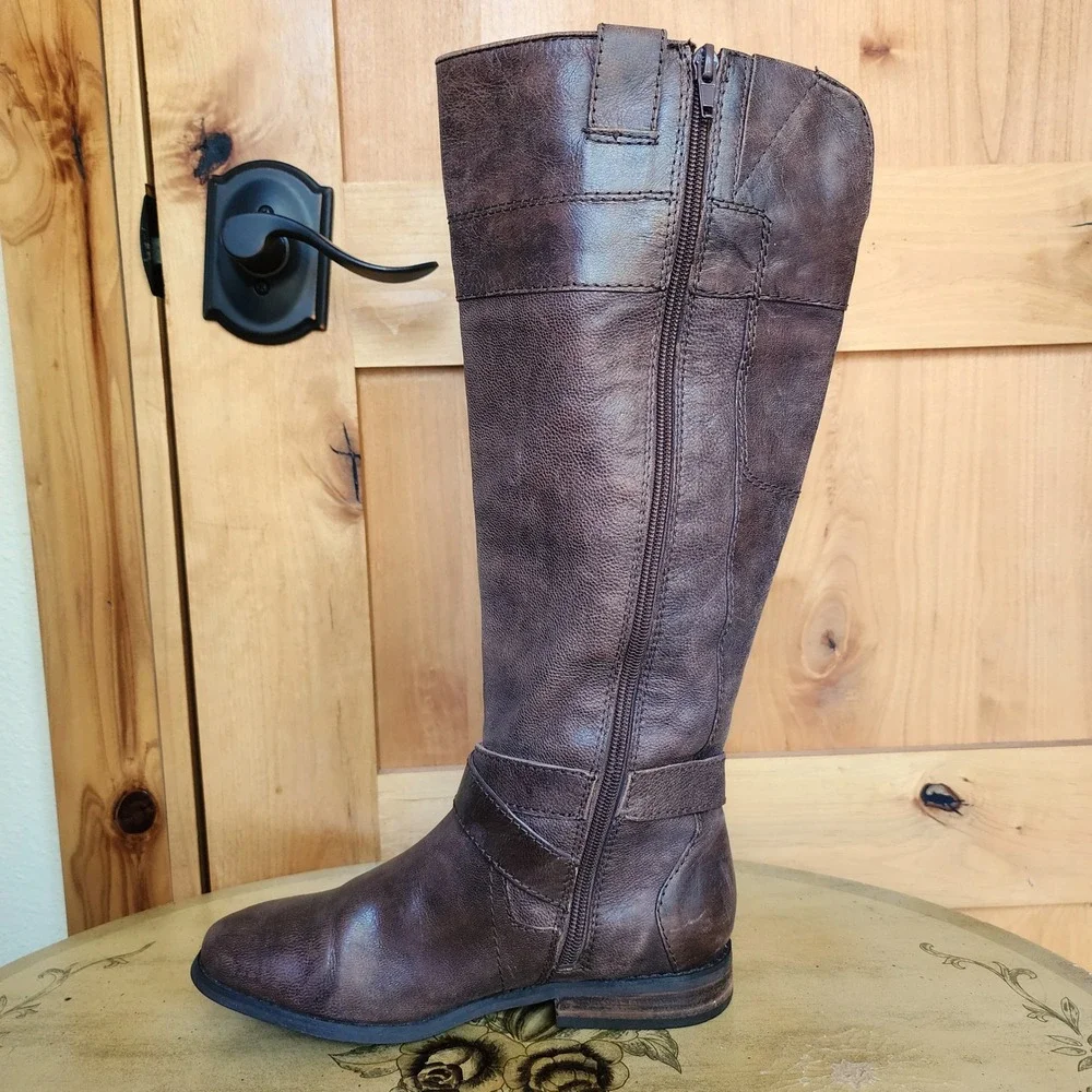 Marc Fisher Sz 6 Brown Leather Tall Knee High Riding Boots Preppy Equestrian